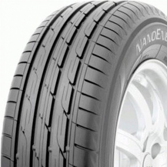 Toyo NanoEnergy 2 215/45 ZR 17 91W Toyo NanoEnergy 2 215/45 ZR 17 91W