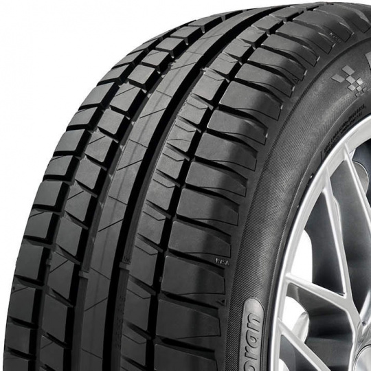 Kormoran Road Performance 215/60 R 16 99H