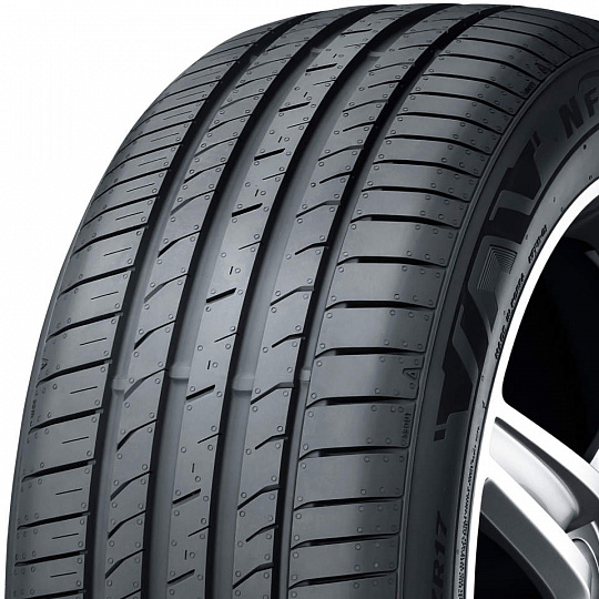 Nexen N'fera Primus 215/55 R 17 94W Nexen N'fera Primus 215/55 R 17 94W