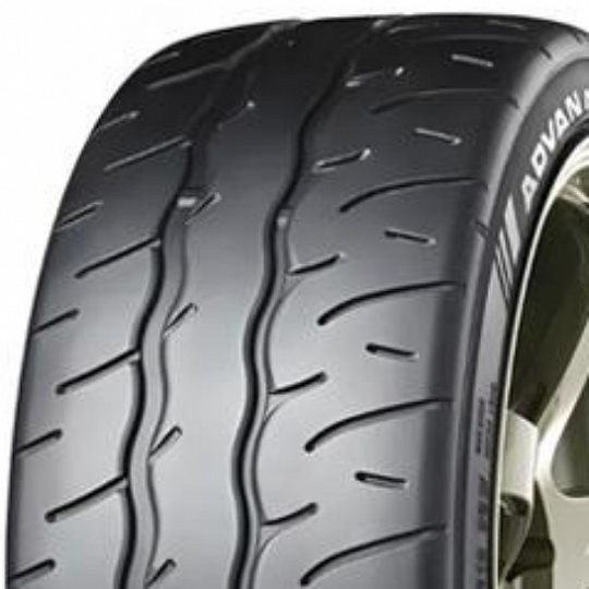 Yokohama Advan-Neova AD09 325/30 R 19 105W